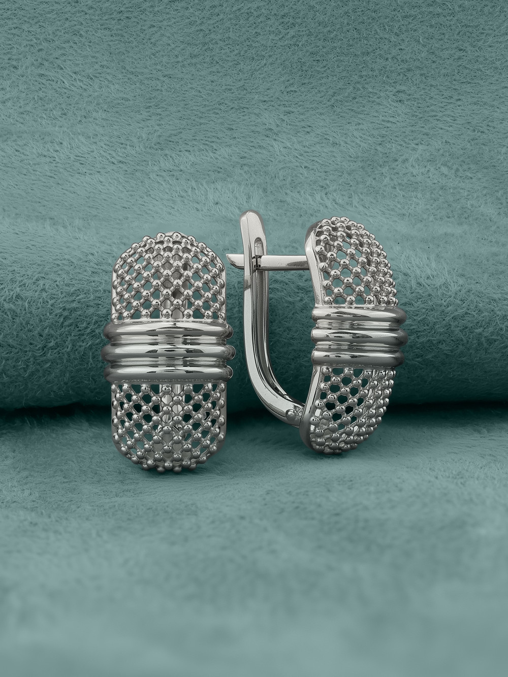 Серьги из белого золота