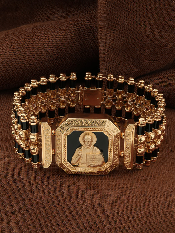 Браслет из золота c ониксом