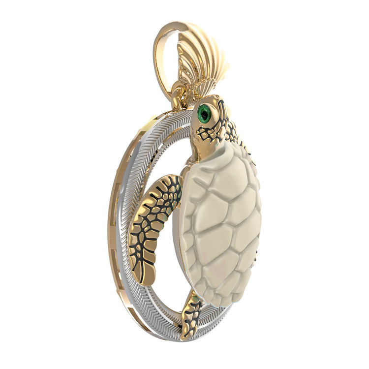 Подвеска из золота c эмалью и бивнем мамонта