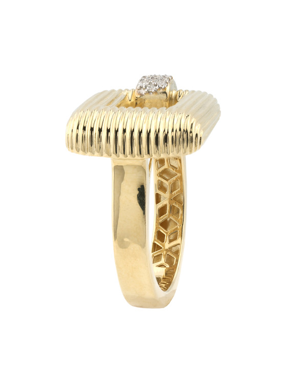 Кольцо из лимонного золота c бриллиантами