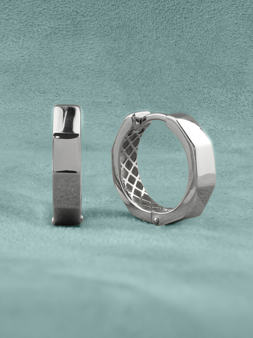 Серьги из белого золота