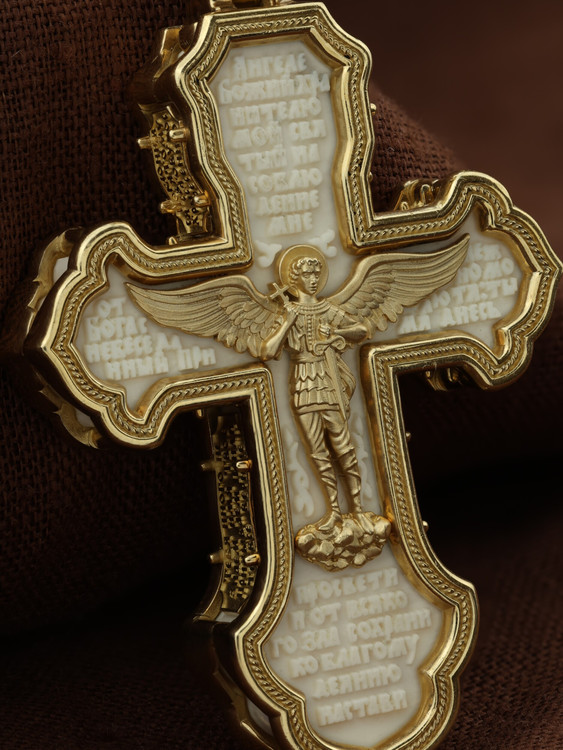 Крест из лимонного золота c бивнем мамонта