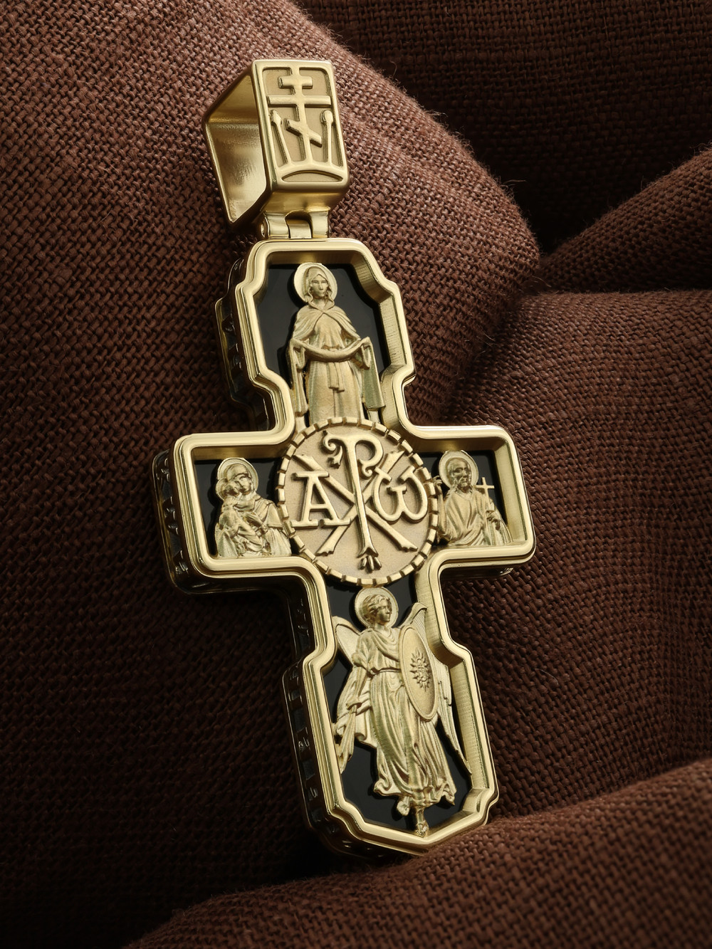 Крест из лимонного золота c ониксом