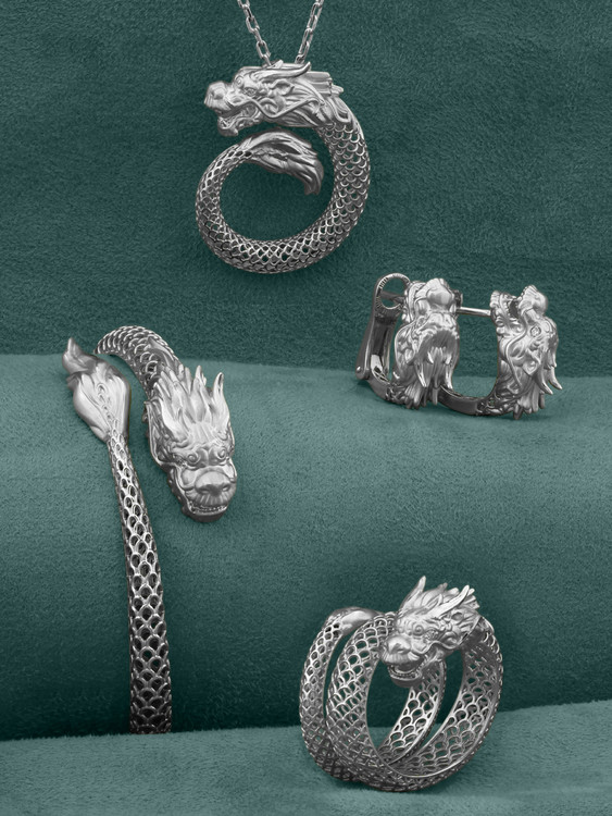 Подвеска из белого золота c бриллиантами