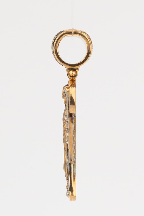 Крест из золота