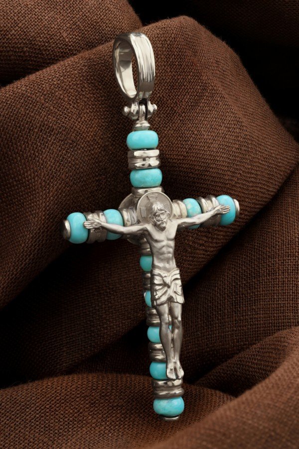 Крест из белого золота c бирюзой