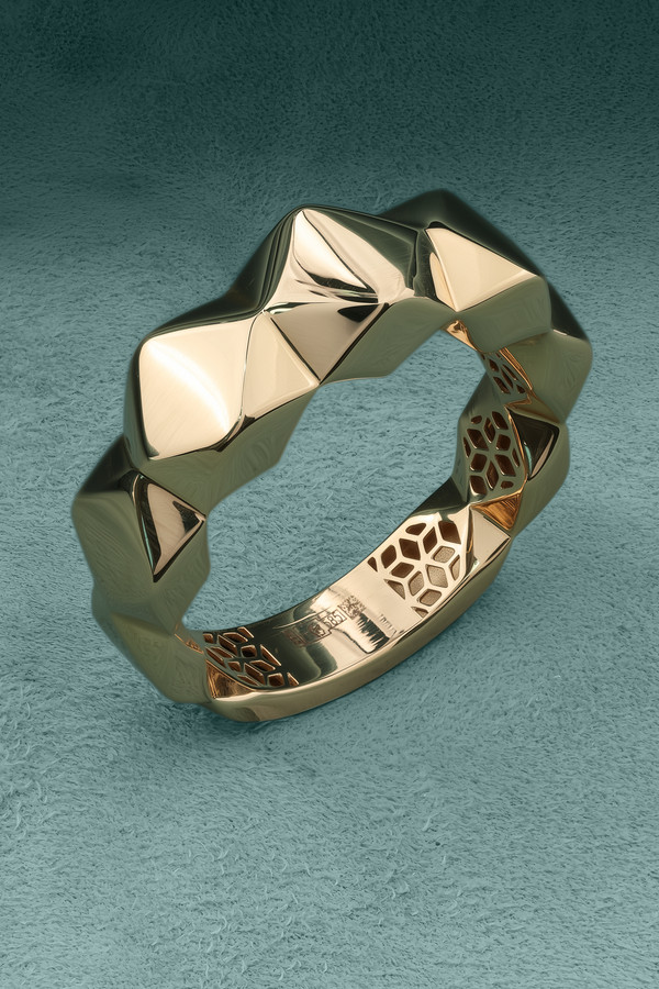 Кольцо из золота