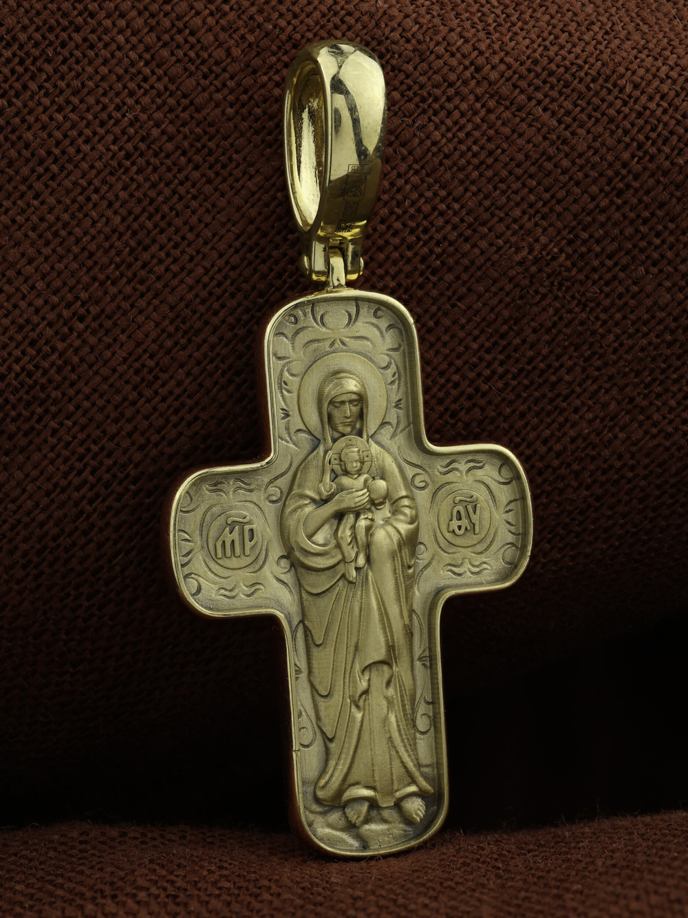 Крест из зелёного золота