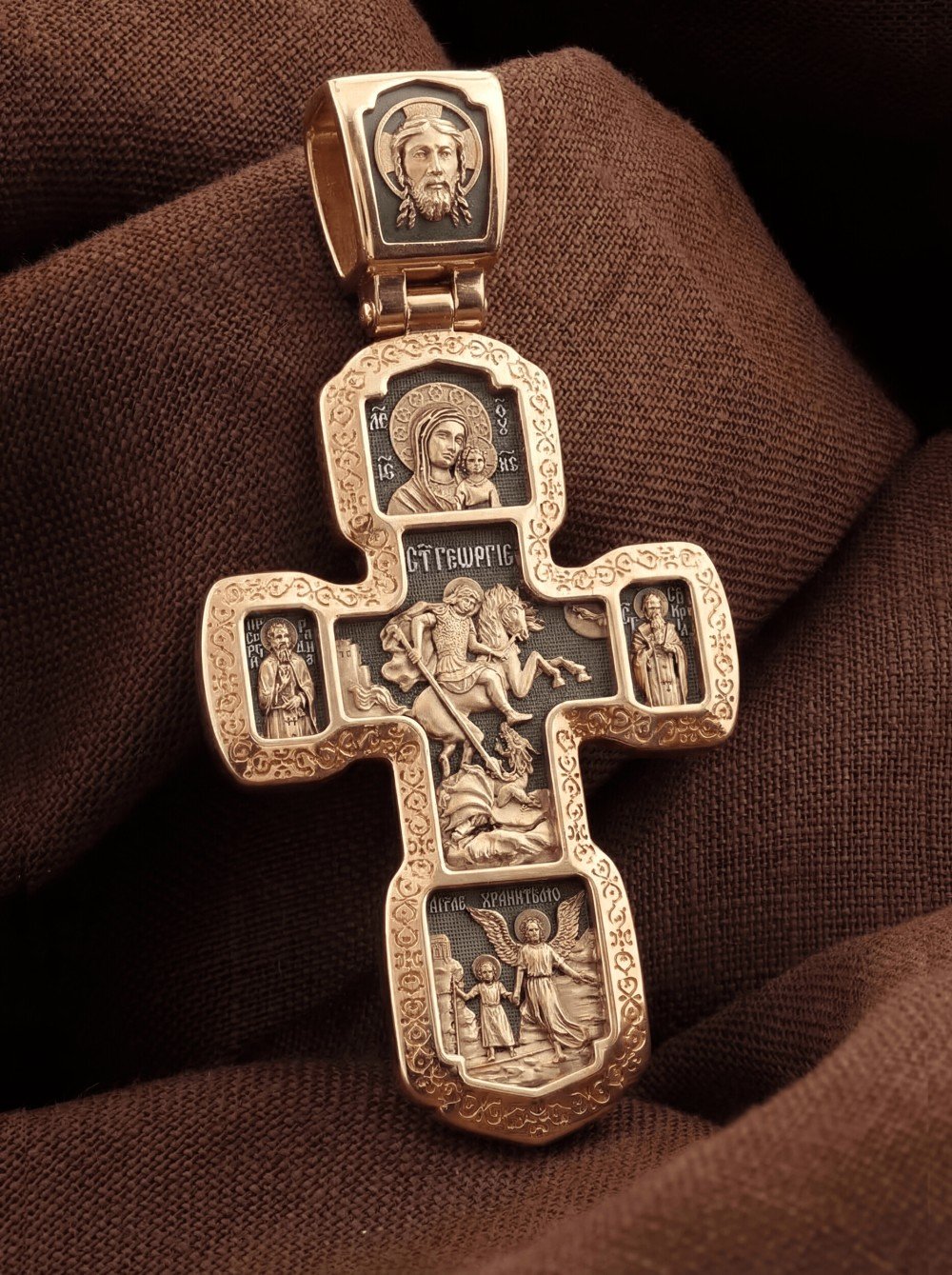 Крест из золота