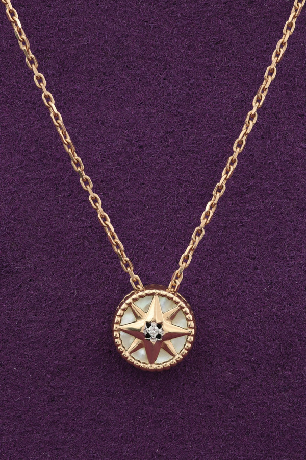 Колье из золота c бриллиантами и перламутром