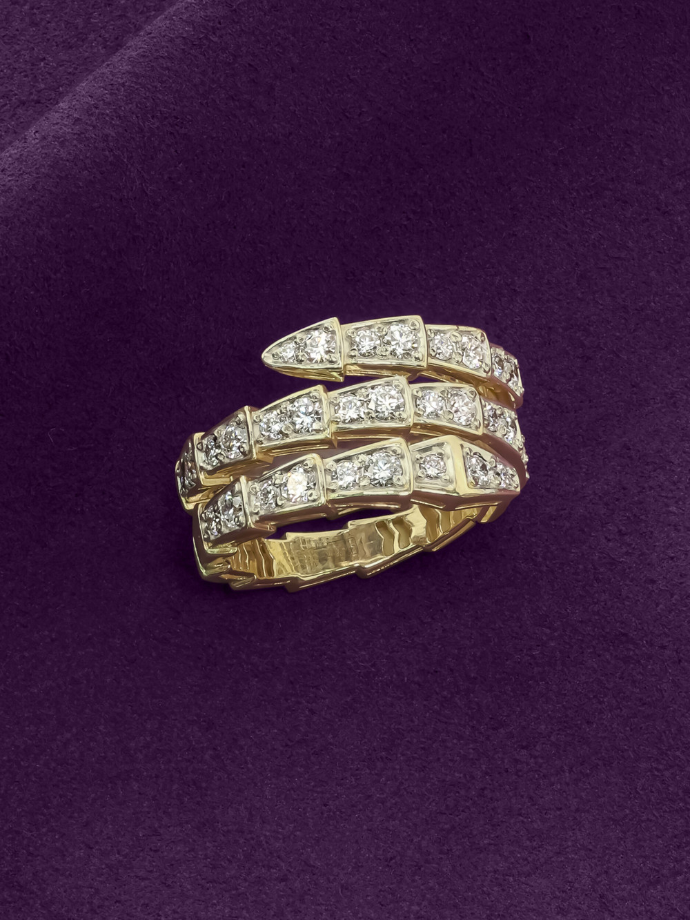 Кольцо из лимонного золота c бриллиантами