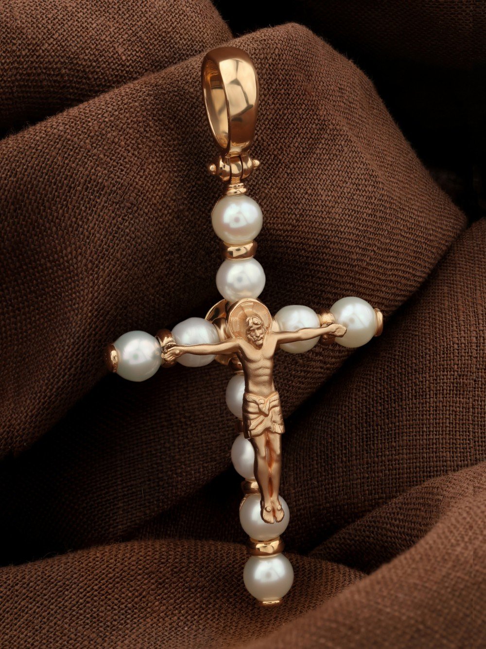 Крест из золота c жемчугом