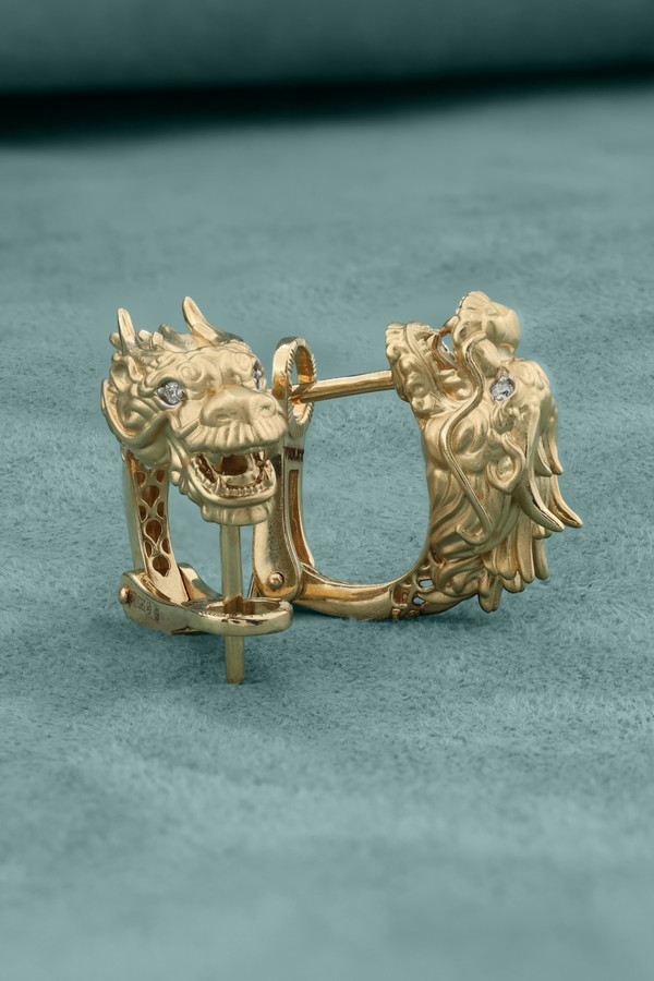 Серьги из золота c бриллиантами