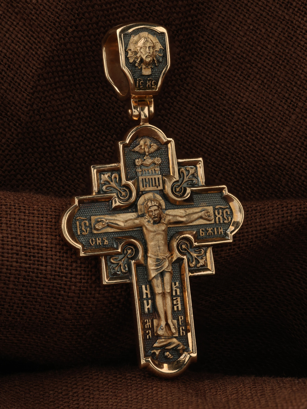 Крест из золота