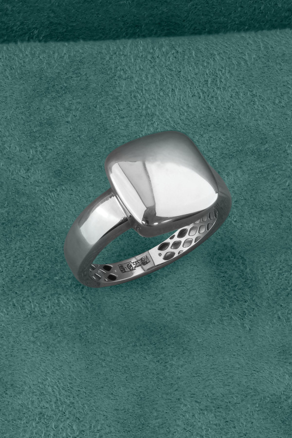 Кольцо из белого золота