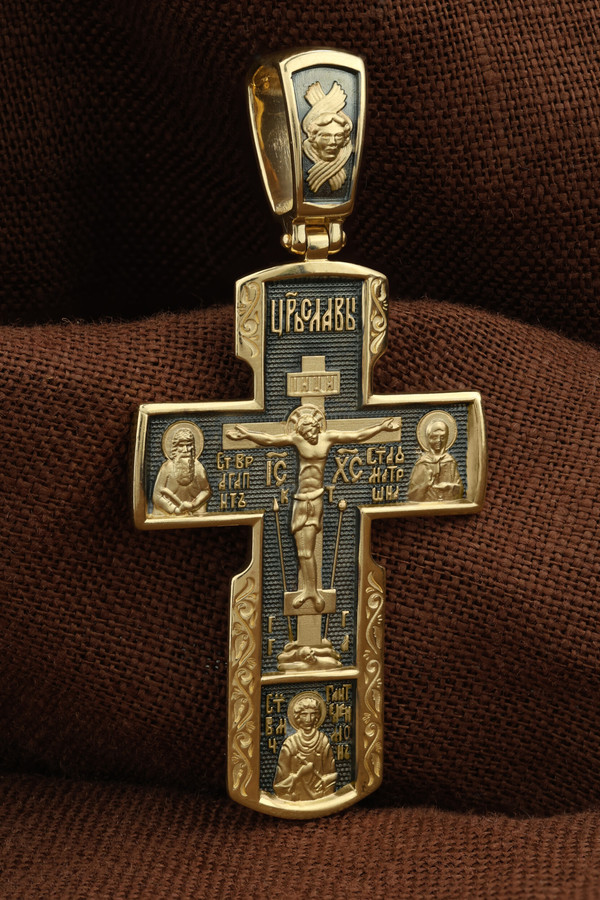 Крест из лимонного золота