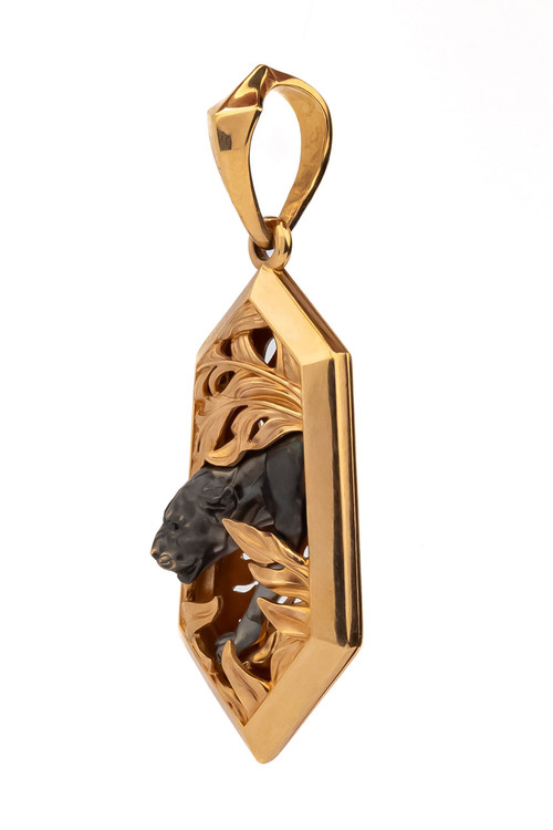 Подвеска из золота