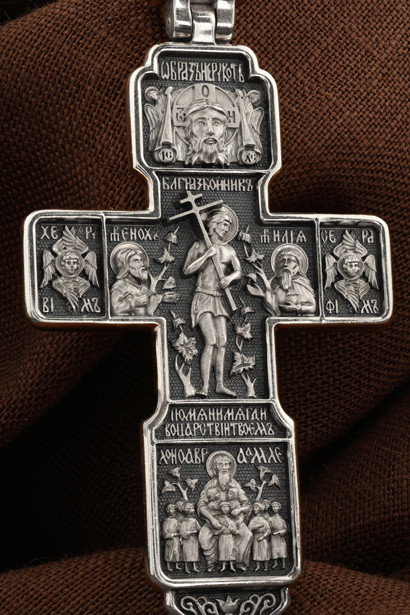 Крест из белого золота