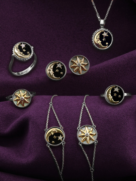 Серьги из белого золота c бриллиантами, ониксом и перламутром