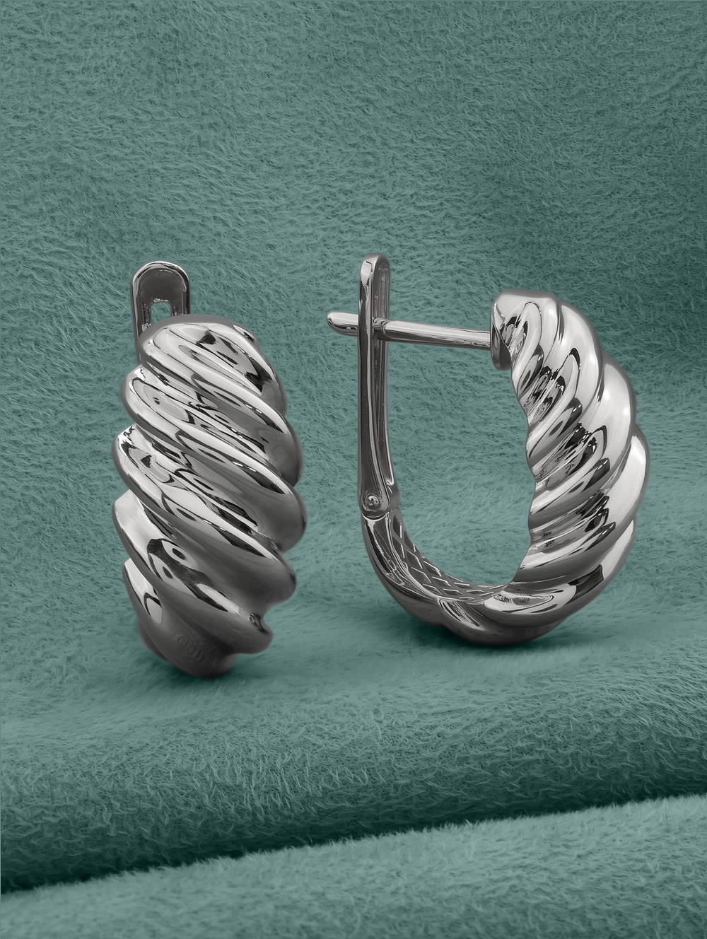 Серьги из белого золота