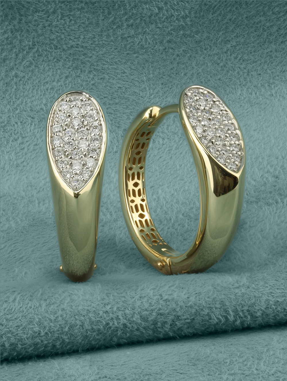 Серьги из лимонного золота c бриллиантами