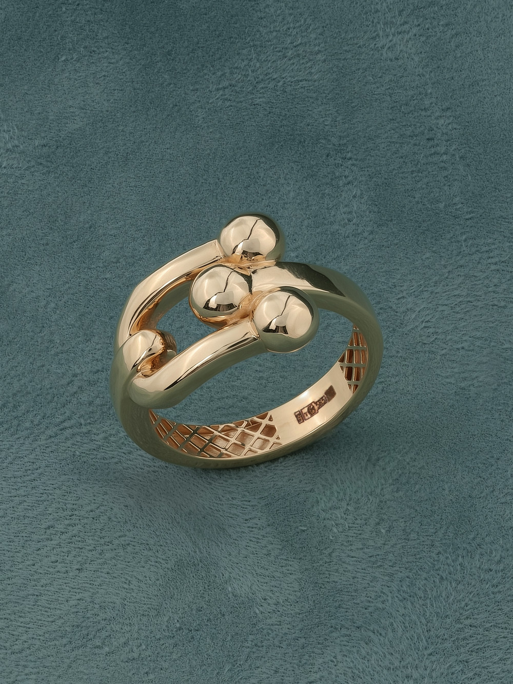 Кольцо из золота