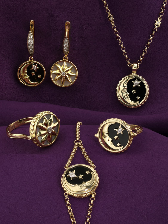 Браслет из лимонного золота c бриллиантами, ониксом и перламутром