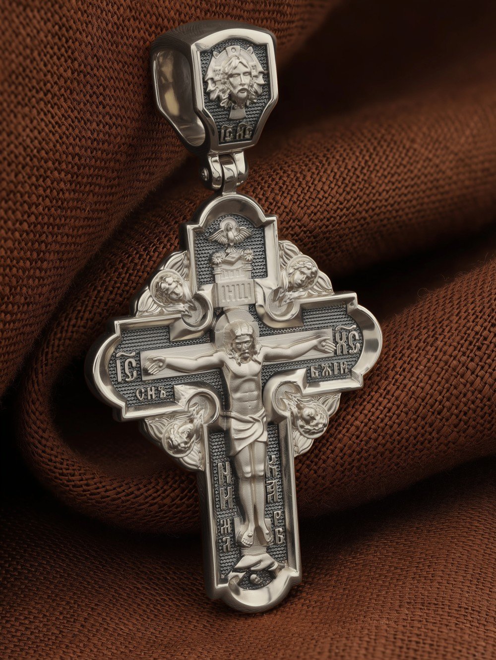 Крест из белого золота