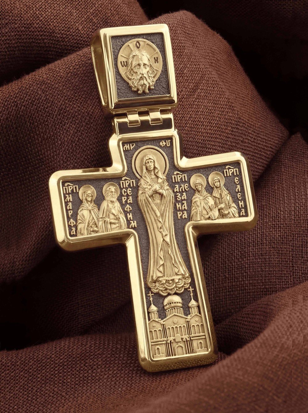 Крест из лимонного золота