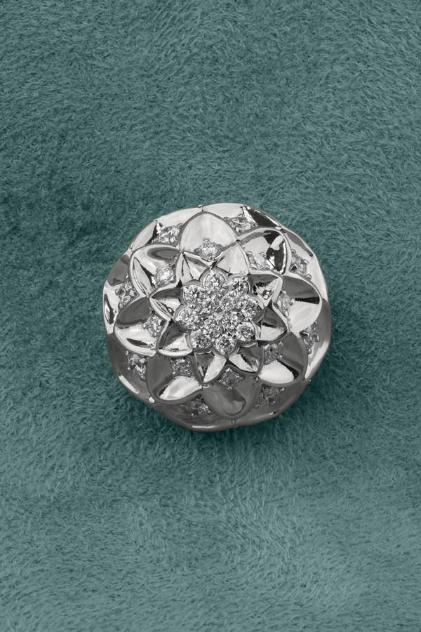 Подвеска из белого золота c бриллиантами