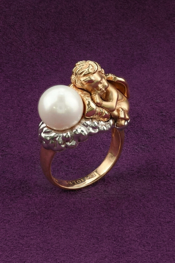 Кольцо из золота c жемчугом