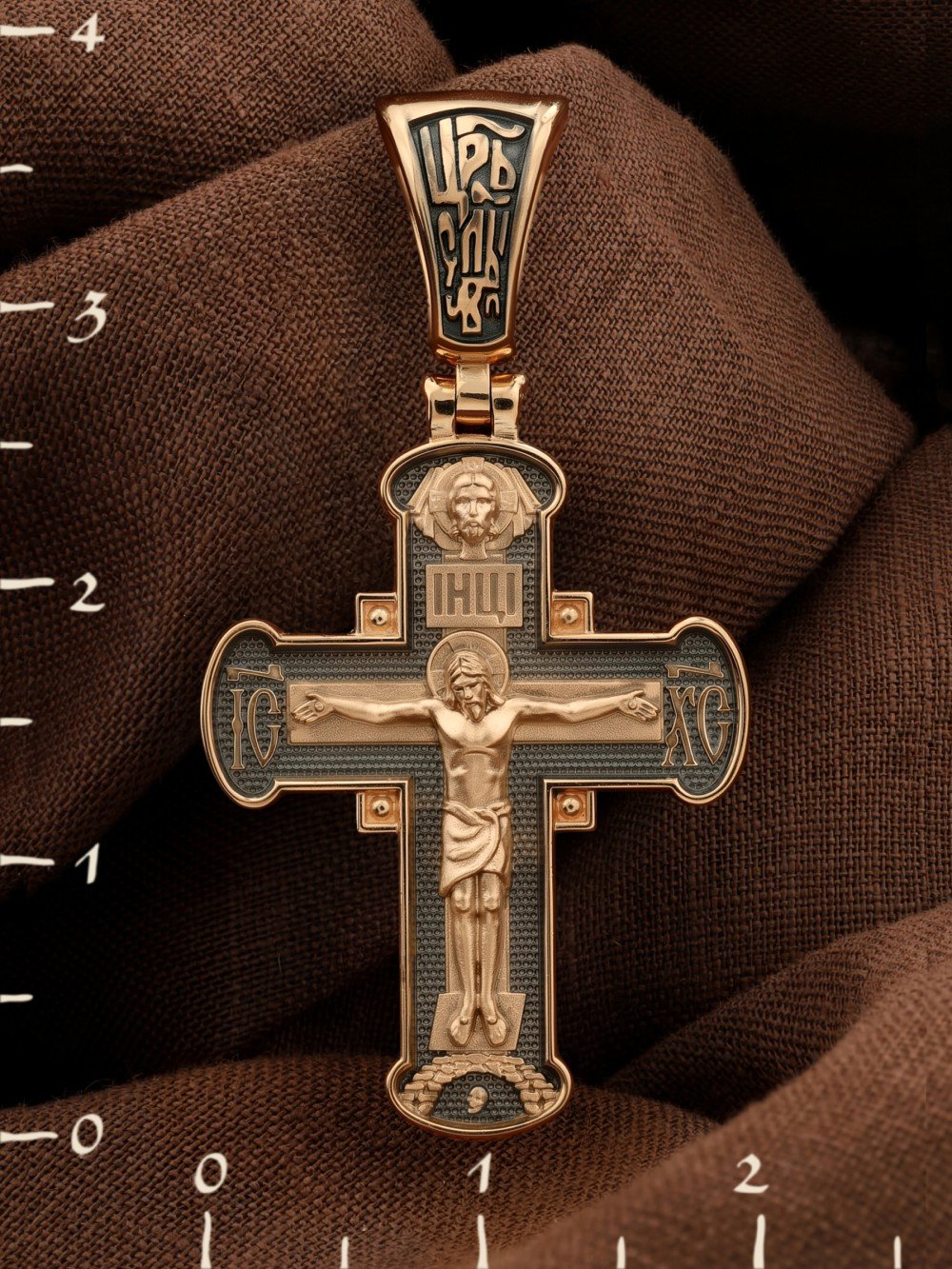 Крест из золота