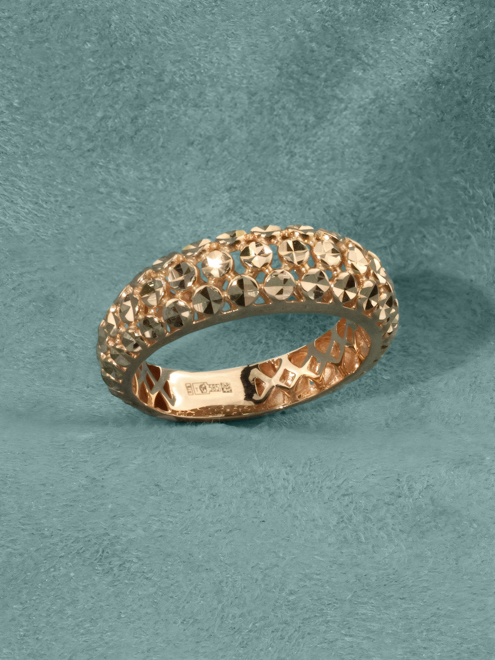 Кольцо из золота