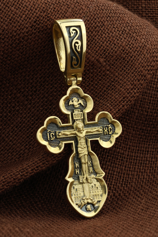 Крест из лимонного золота