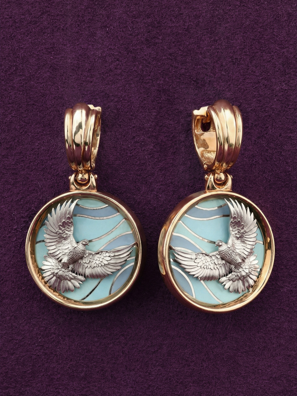 Серьги из золота c эмалью