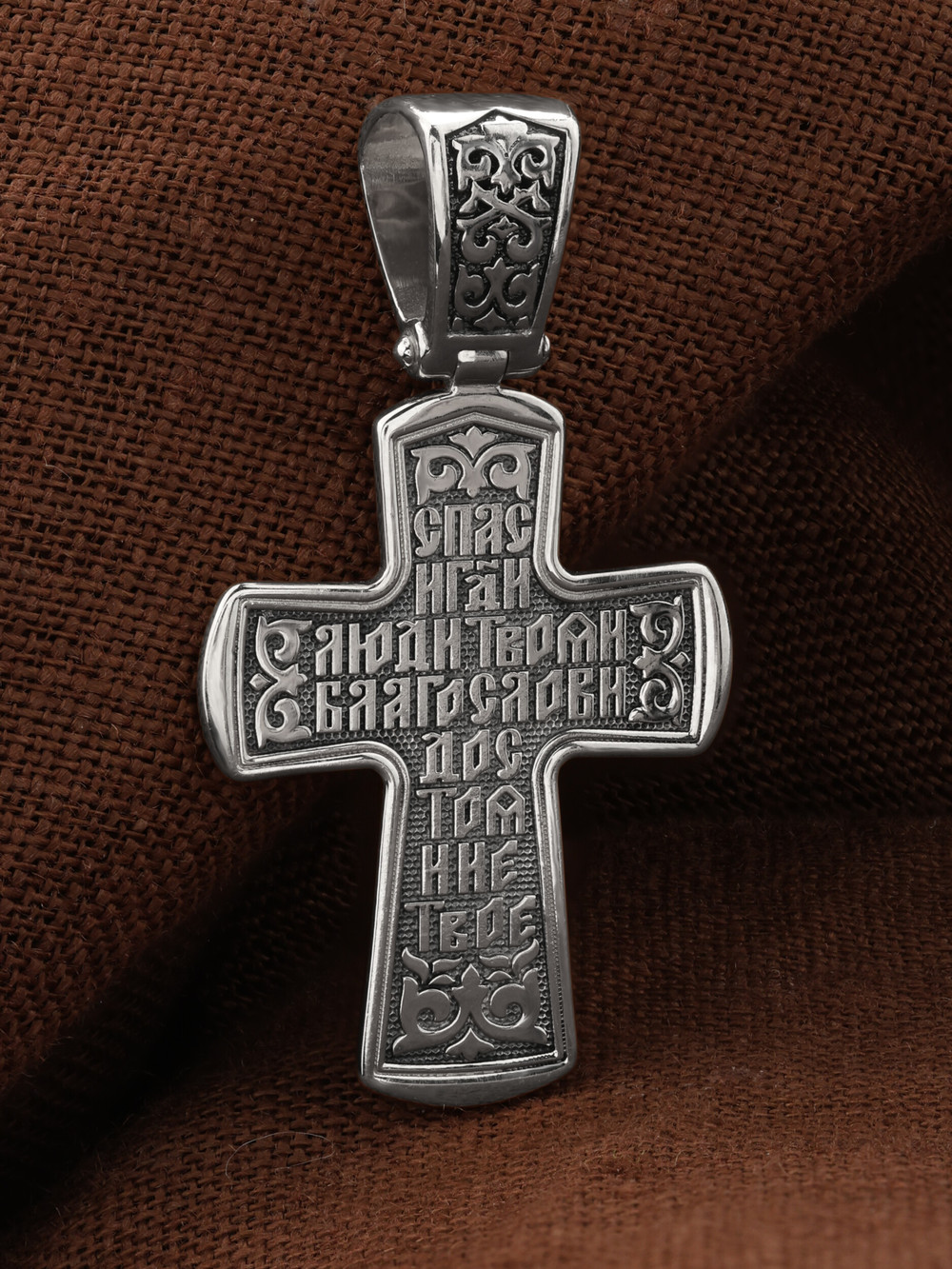 Крест из белого золота