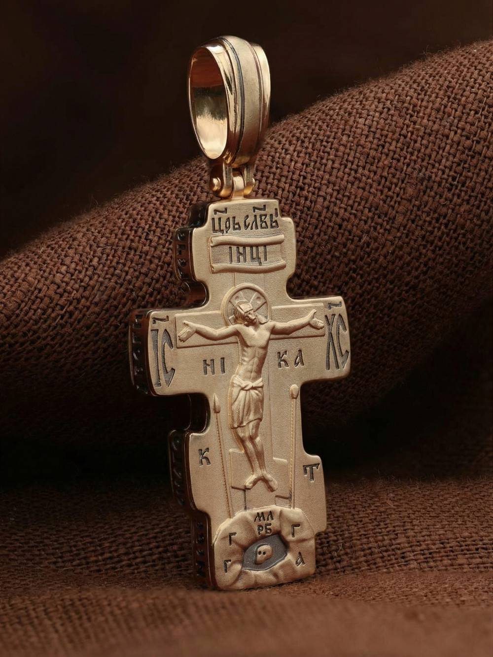 Крест из золота