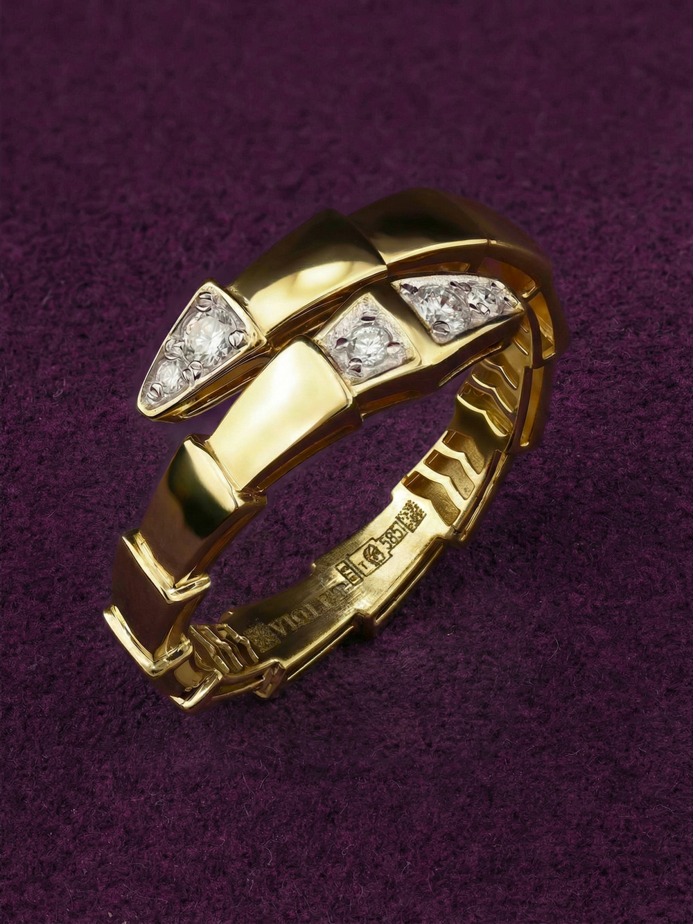 Кольцо из лимонного золота c бриллиантами