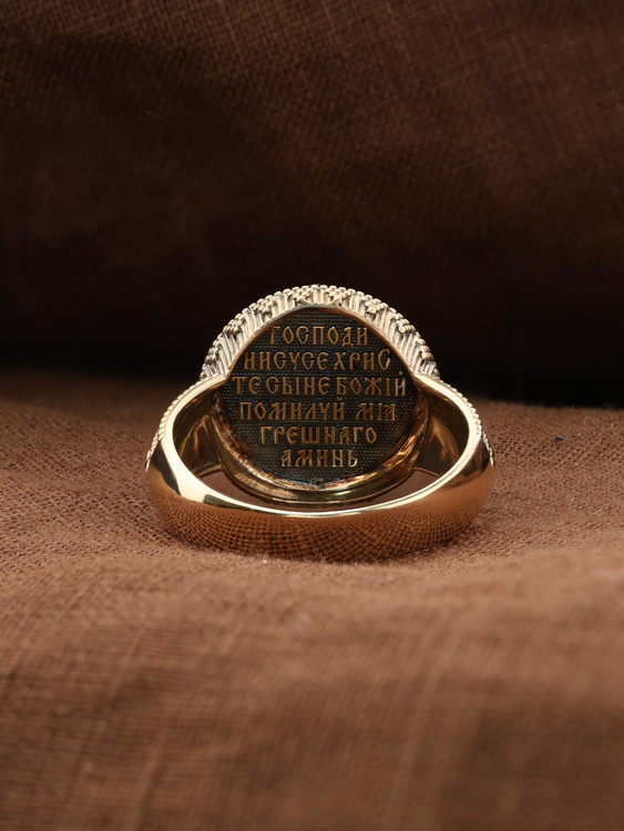 Кольцо из золота