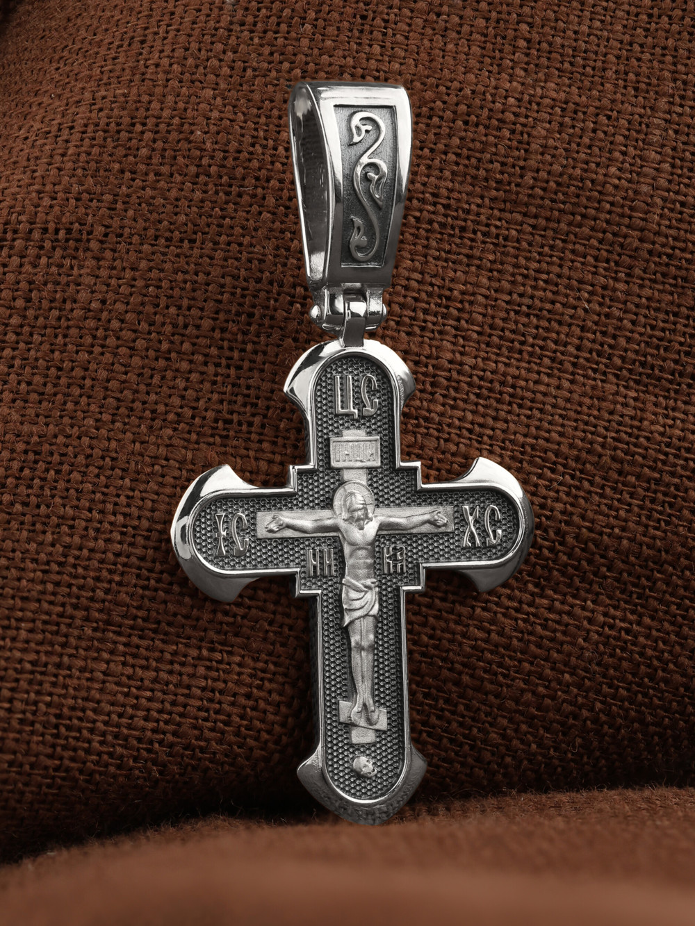 Крест из белого золота