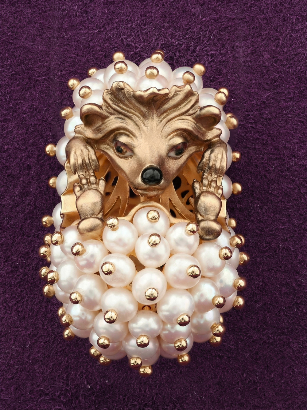 Подвеска из золота c эмаль и жемчугом