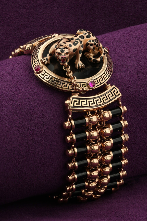 Браслет из золота c эмаль , ониксом и рубином