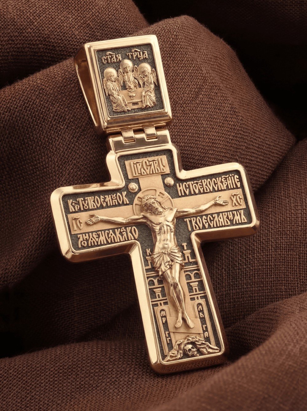 Крест из золота