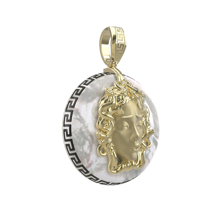 Подвеска из лимонного золота c эмаль и перламутром