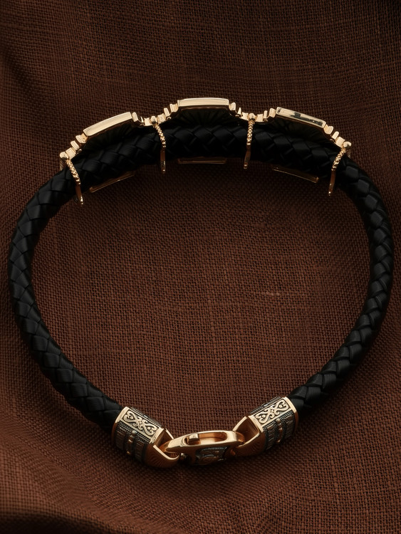 Браслет из золота c шнурком