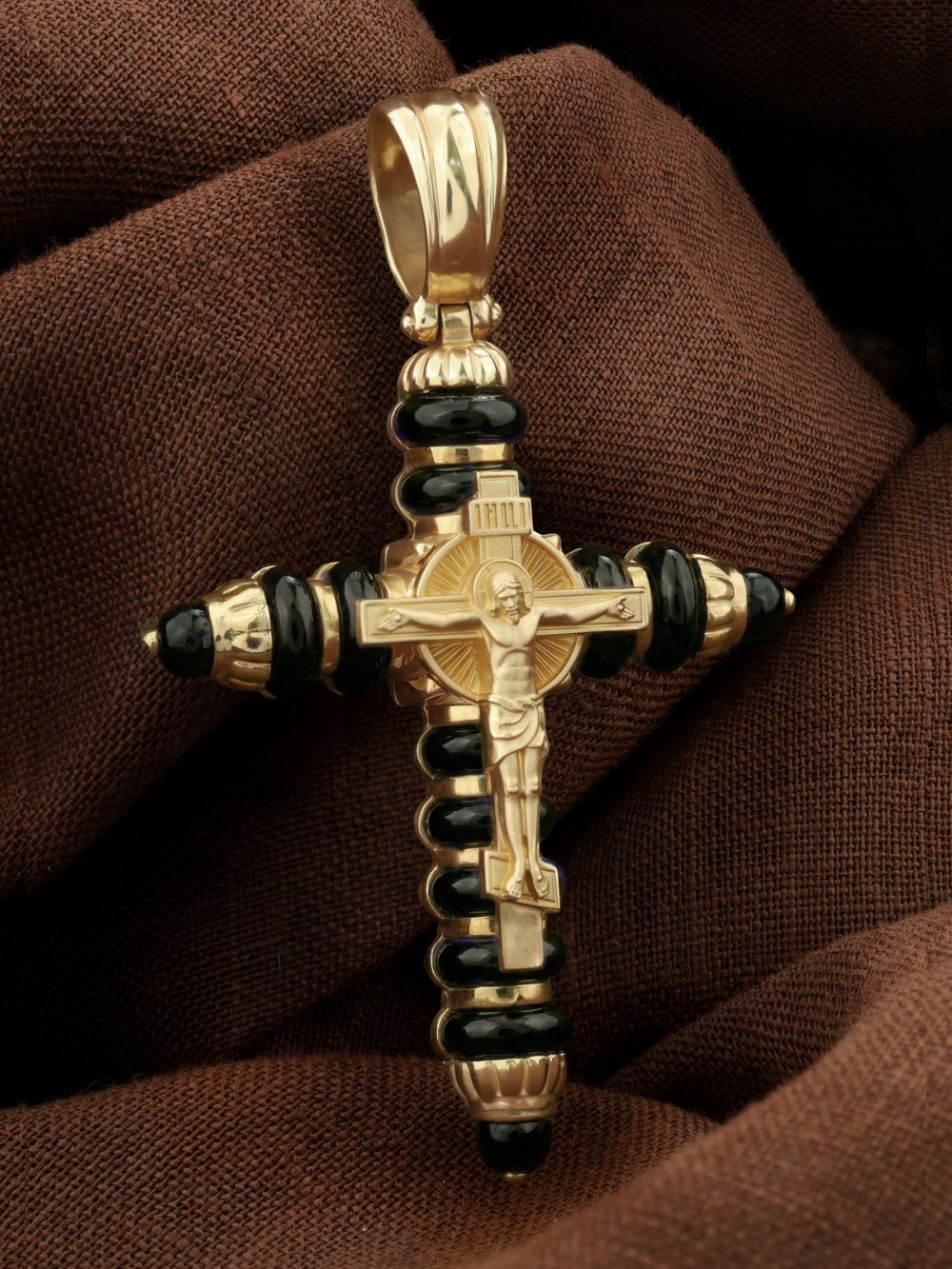 Крест из лимонного золота c ониксом