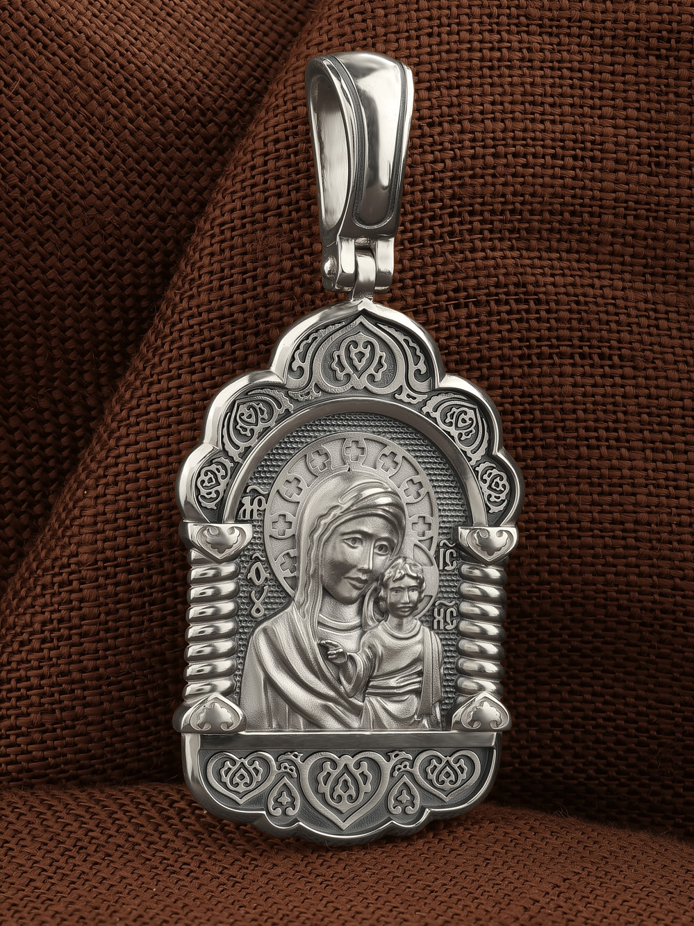 Образок из белого золота