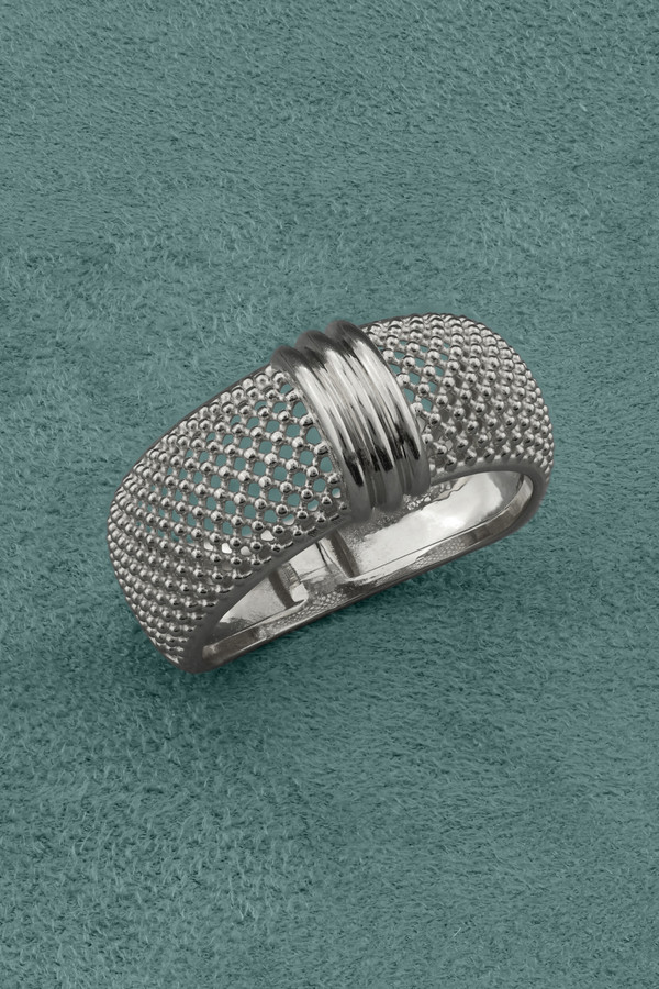 Кольцо из белого золота