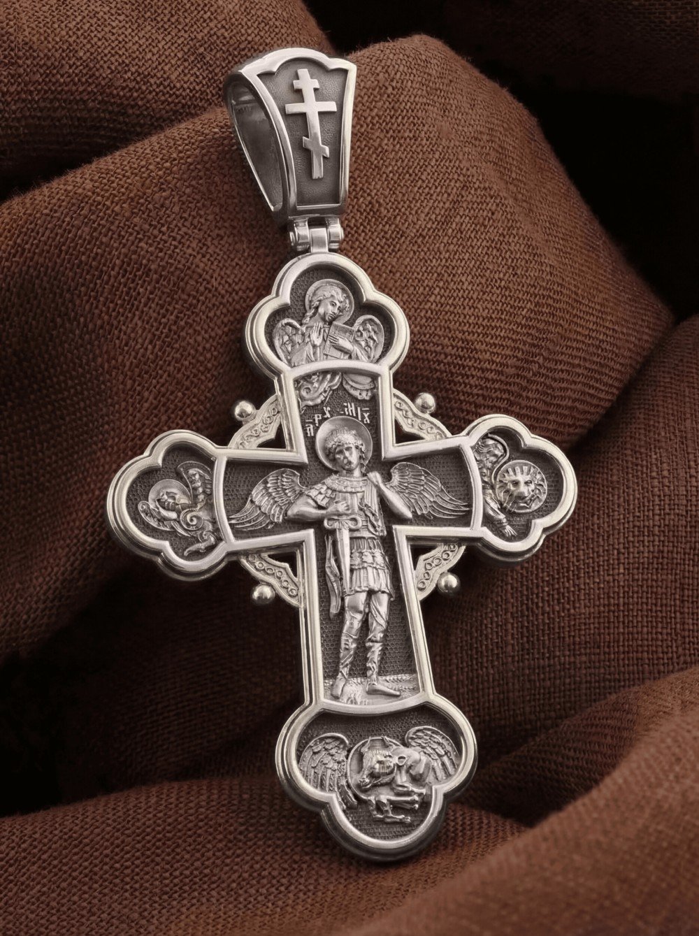 Крест из белого золота