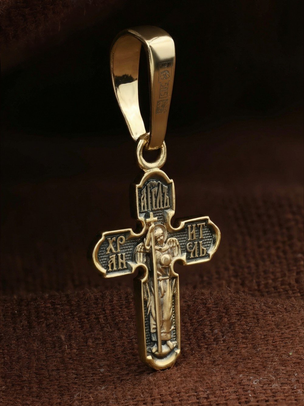 Крест из лимонного золота